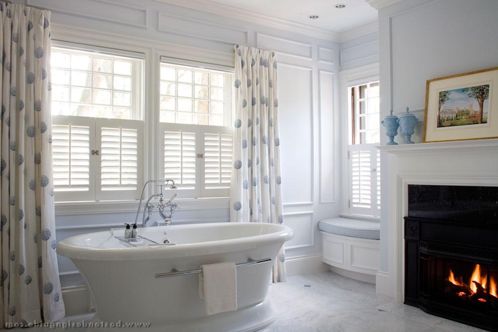 High-end master bathroom